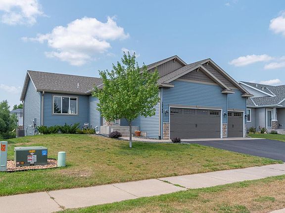 2nd image of 10744 Twin Lakes Pkwy NW