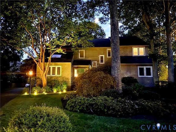 3rd image of 2908 Huntwick Ct