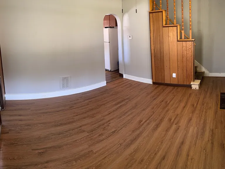 1056 Pennsylvania Ave — Photo 3
