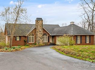 3772 Sandy Ford Rd, Hickory, NC 28602