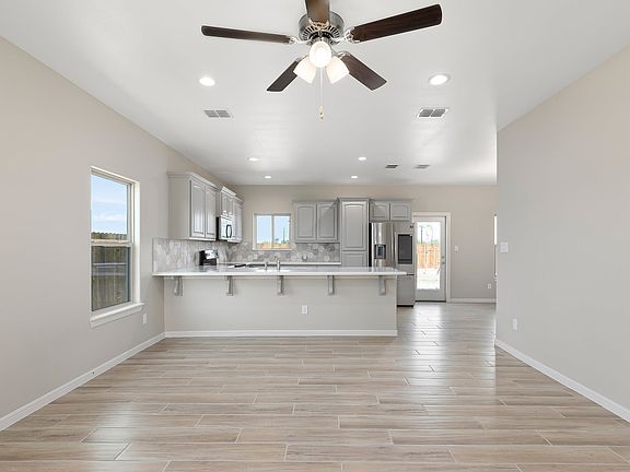 2nd image of 2310 Cove Real Dr
