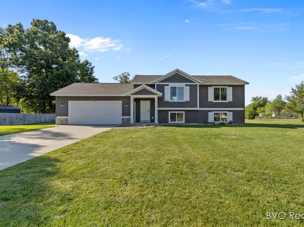2116 Westfield Ln, Otsego, MI 49078