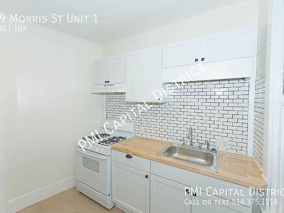 5th image of 39 Morris St Unit 1