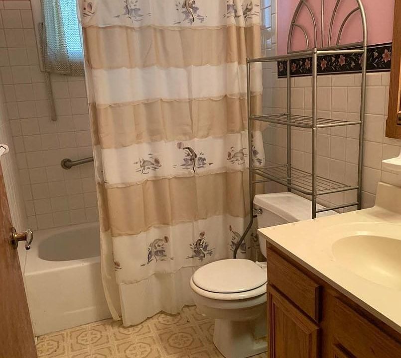 1st image of 8 Washington Blvd #A