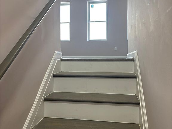 5th image of 1711 N Caroline St APT 1