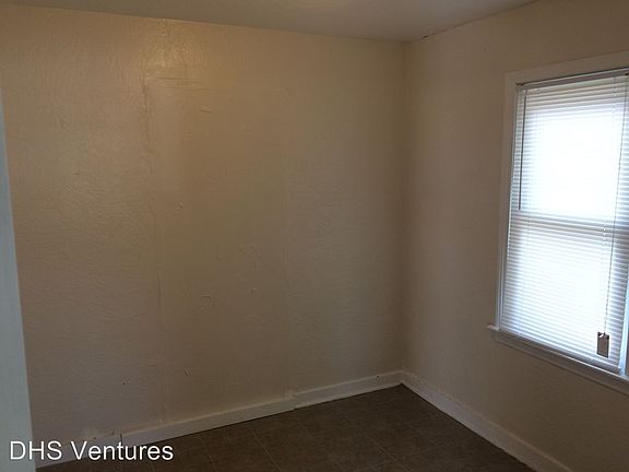 2nd image of 935 S Martin Luther King Blvd