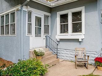 3rd image of 1163 Charles Ave