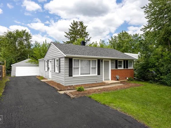 2200 Kirchoff Rd, Rolling Meadows, IL 60008