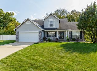 166 Keystone Crossing Dr, O'Fallon, MO 63368