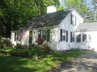 35 Barry Wills Pl, Springfield, MA 01118