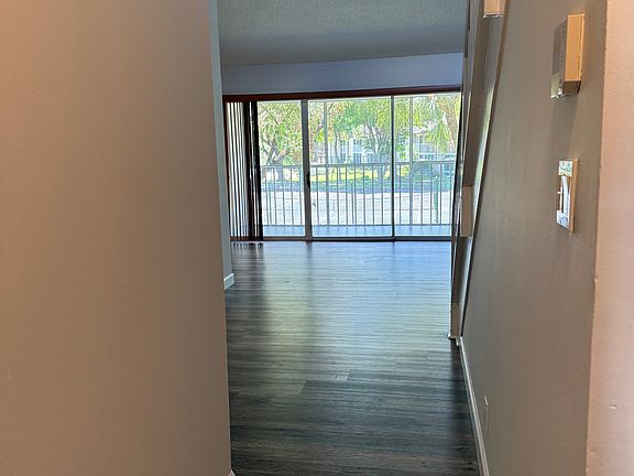 4th image of 14070 SW 91st Ter