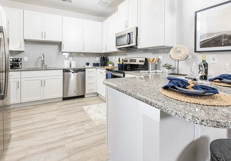 South City Apartments — Photo 1