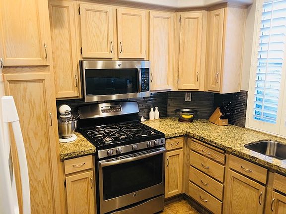 3rd image of 26504 Sedona Dr