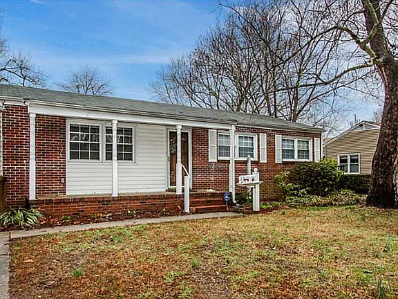2nd image of 717 Essex Park Dr