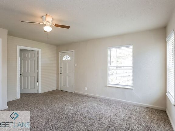 2nd image of 2212 Leacrest Dr