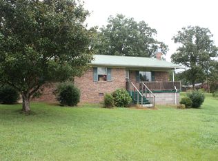 107 Hicks Ln, Waverly, TN 37185