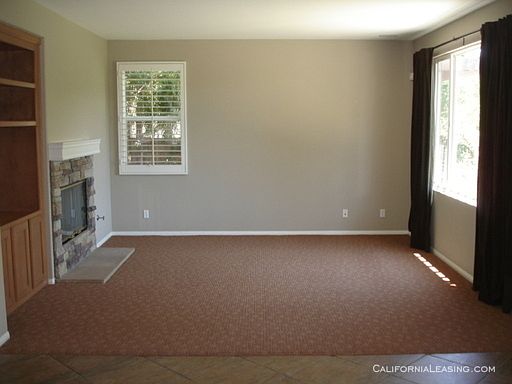 4th image of 27508 Weeping Willow Dr