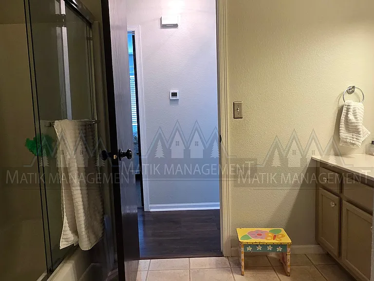4287 Trumpeter Dr SE — Photo 27
