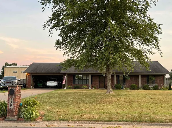 (undisclosed Address), Stuttgart, AR 72160