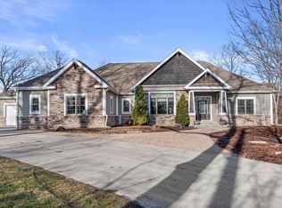 S84W12684 Schaefer Dr, City Of Muskego, WI 53150