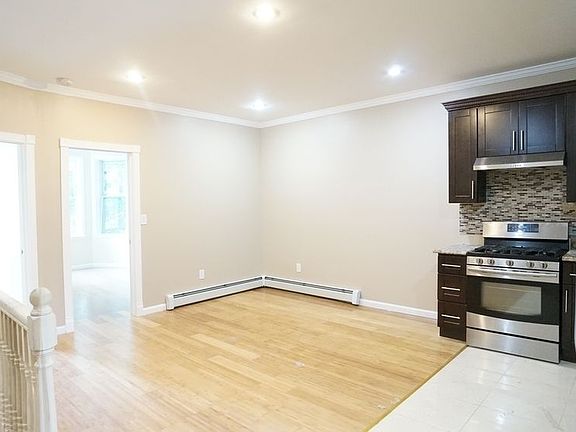 4th image of 293 E 163rd St #2