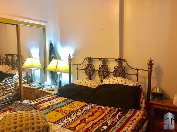 4th image of 292 20th St APT 1R