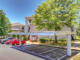 Parham Pointe