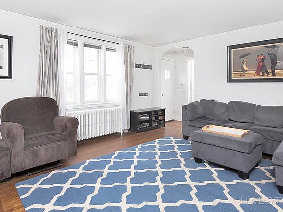 3rd image of 57 Rachelle Ave