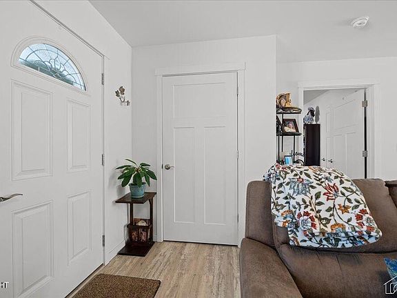 5th image of 5516 W Serene Cir