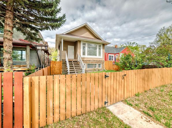 11942 90th St NW, Edmonton, AB T5B 3Y9