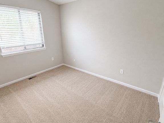 5th image of 14279 E 51st Ave