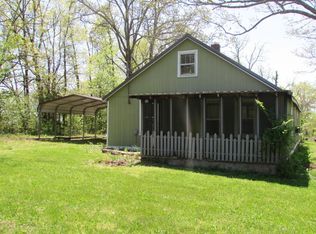 8433 Plum Valley Rd, Houston, MO 65444