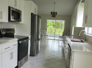 6960 SE Lillian Ct, Stuart, FL 34997