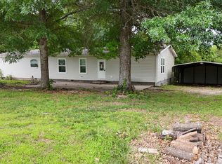 17975 3rd Street, Eagle Rock, MO 65641