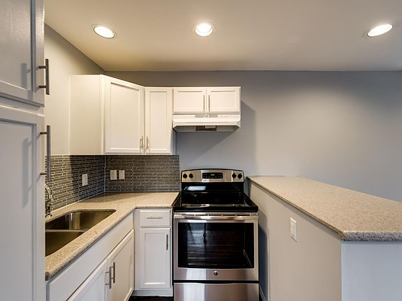 2nd image of 5303 Willis Ave #A