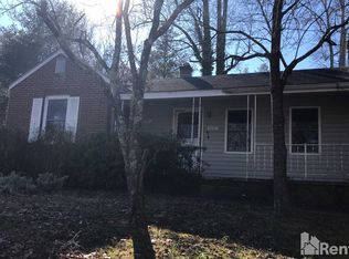1237 N Main St, Hendersonville, NC 28792