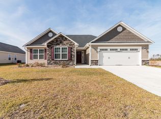 221 Wood House Dr, Jacksonville, NC 28546