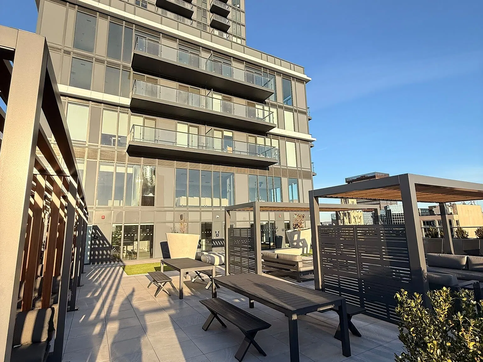 2 bed, $1,750 — Photo 2
