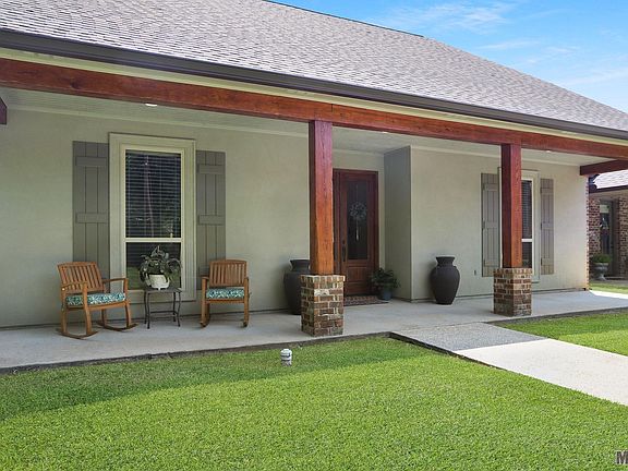 2nd image of 44233 Trabeaux St