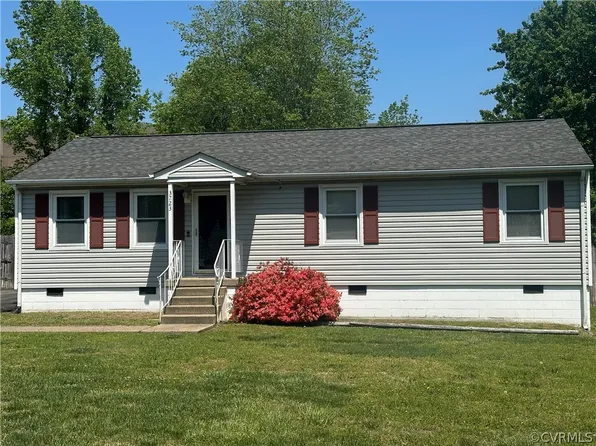 3723 Robert E Lee Dr, North Prince George, VA 23860