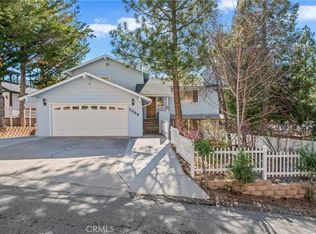 1025 Rivera Dr, Wrightwood, CA 92397