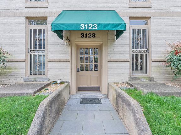 2nd image of 3123 W Grace St APT 3
