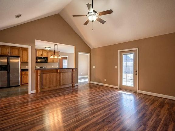 2nd image of 192 Conner Dr NE