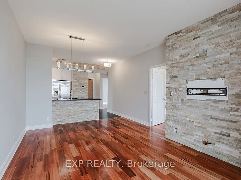 1900 Lake Shore Blvd W #LPH07 — Photo 11