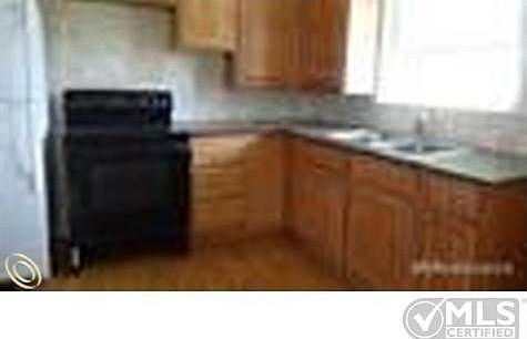 31147572-1.jpg