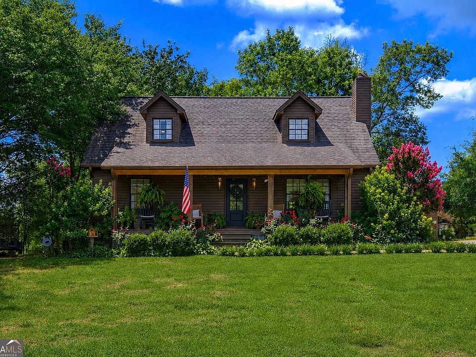 1st image of 4345 Woodfield Dr