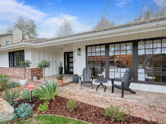 3rd image of 31530 Rustic Oak Dr