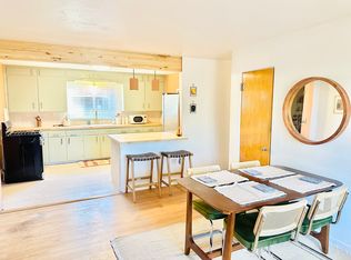 2940 Hyder Ave SE, Albuquerque, NM 87106