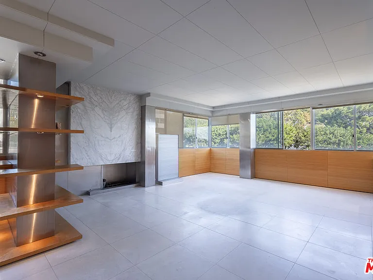 17366 W Sunset Blvd #302 — Photo 3