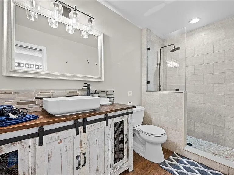 1602 Montauk Dr — Photo 11